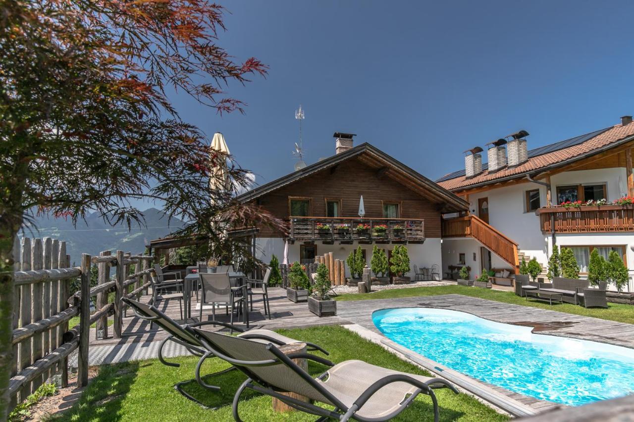 Residence Alpenrose Bressanone Bagian luar foto